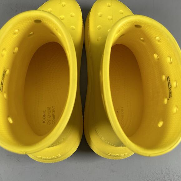 Crocs Classic Crush Women’s Size 6 Yellow Rubber Rain Boots Casual Pull On EUC - Picture 8 of 9